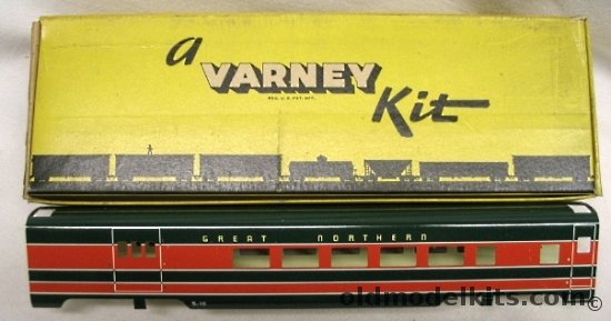 Varney 1/87 Baggage Coach (Combine) Great Northern Streamliner - HO Metal Kit, S-16 plastic model kit